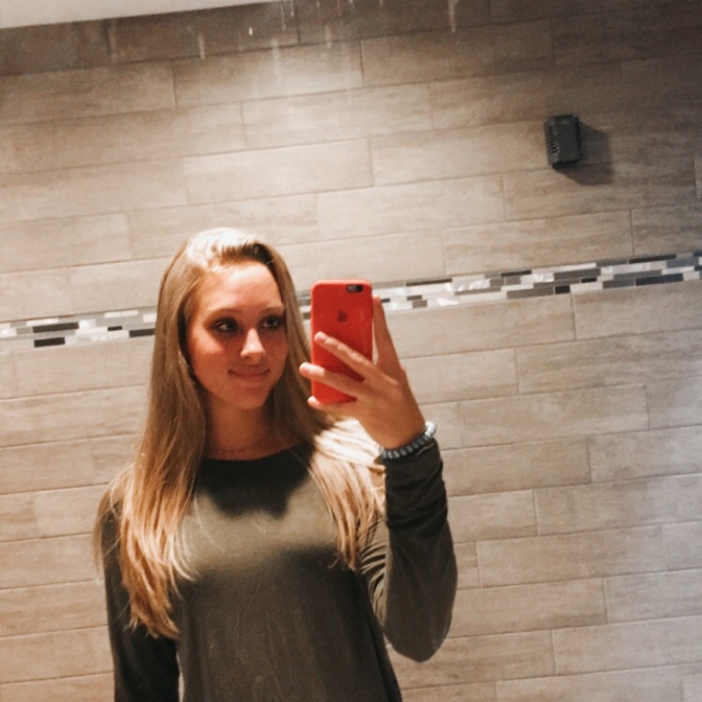 Meet your Posher, Allison